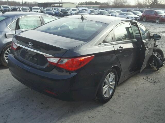 5NPEB4AC6BH207000 - 2011 HYUNDAI SONATA GLS BLACK photo 4