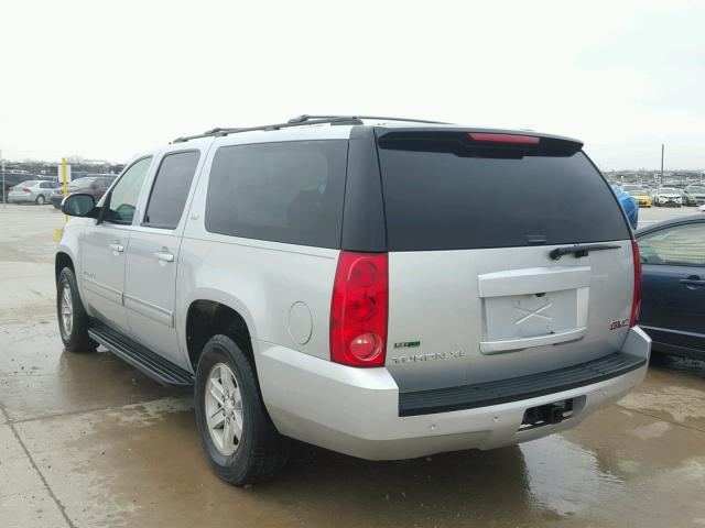 1GKS1KE03CR136377 - 2012 GMC YUKON XL C SILVER photo 3