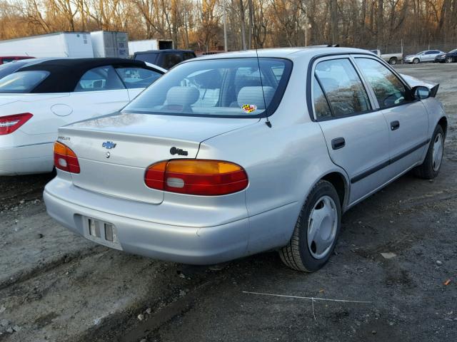 1Y1SK52871Z401170 - 2001 CHEVROLET GEO PRIZM 银色 照片 4