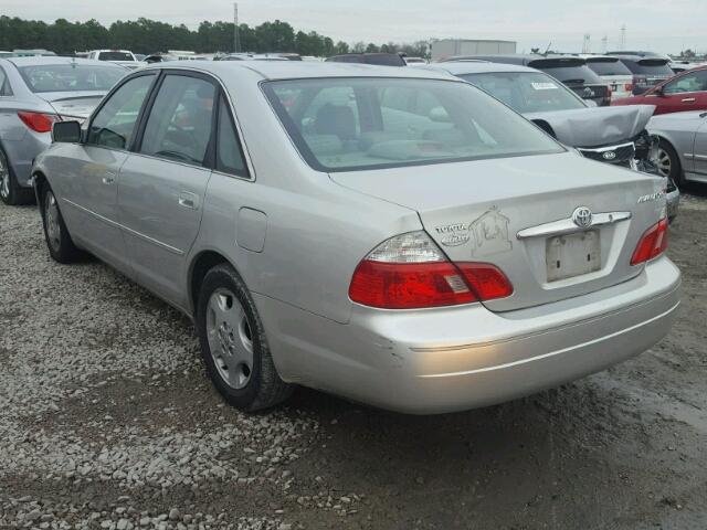 4T1BF28B63U325639 - 2003 TOYOTA AVALON XL SILVER photo 3