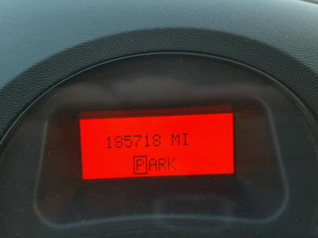 2G2WP552981173579 - 2008 PONTIAC GRAND PRIX SILVER photo 8