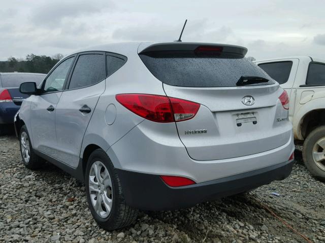 KM8JT3AB5DU588713 - 2013 HYUNDAI TUCSON GL SILVER photo 3