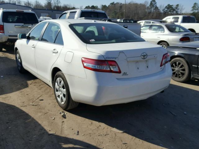 4T4BF3EK1BR114718 - 2011 TOYOTA CAMRY BASE WHITE photo 3