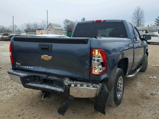 1GCEC19X29Z173336 - 2009 CHEVROLET SILVERADO GRAY photo 4