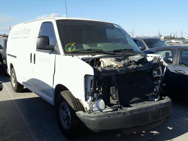 1GCFG15X371162601 - 2007 CHEVROLET EXPRESS G1 WHITE photo 1