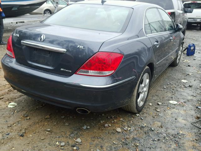 JH4KB16565C013285 - 2005 ACURA RL GRAY photo 4