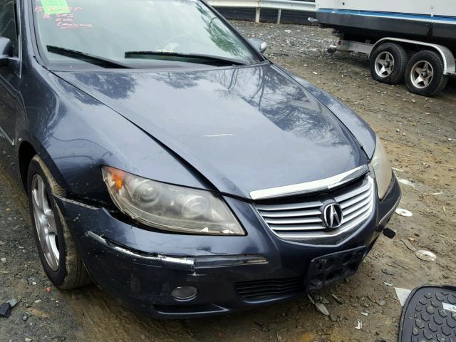 JH4KB16565C013285 - 2005 ACURA RL GRAY photo 9