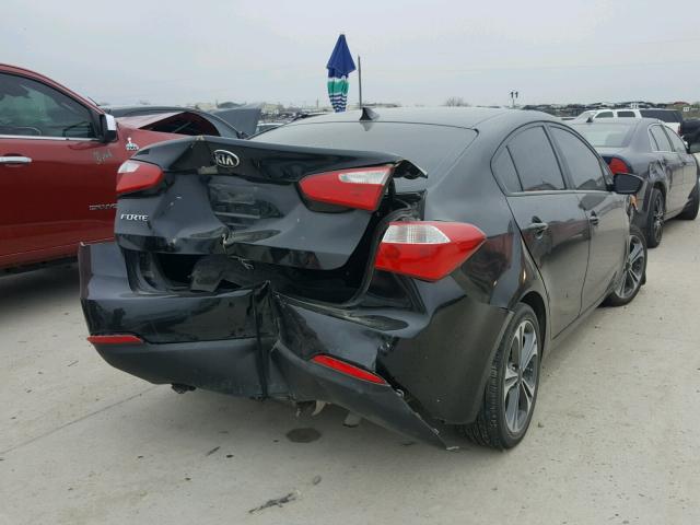 KNAFK4A60G5522474 - 2016 KIA FORTE LX BLACK photo 4