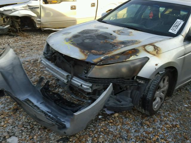 1HGCP26819A085537 - 2009 HONDA ACCORD EXL SILVER photo 9