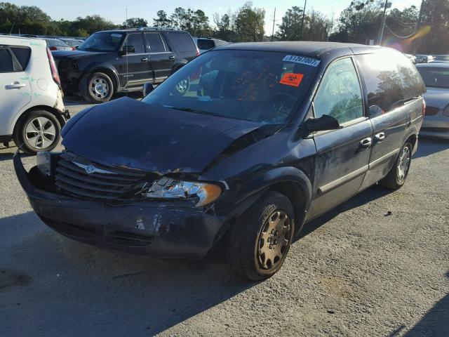 1A4GP45R26B671427 - 2006 CHRYSLER TOWN & COU BLUE photo 2