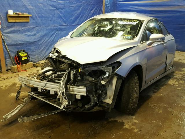 1FA6P0H74G5115081 - 2016 FORD FUSION SE SILVER photo 2