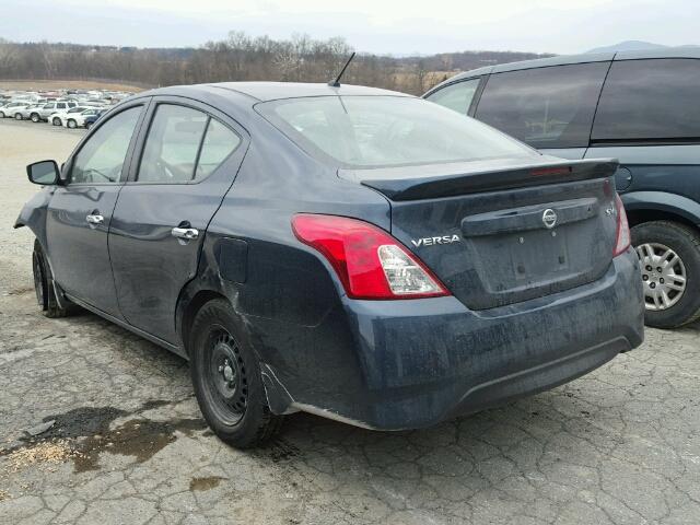 3N1CN7AP5HL866295 - 2017 NISSAN VERSA S BLUE photo 3