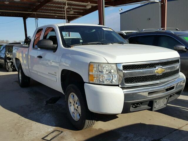 1GCSKSE31AZ196481 - 2010 CHEVROLET SILVERADO WHITE photo 1