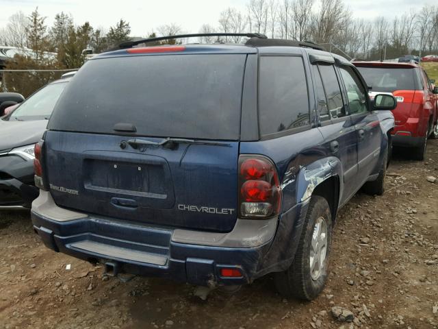 1GNDT13S432189151 - 2003 CHEVROLET TRAILBLAZE BLUE photo 4