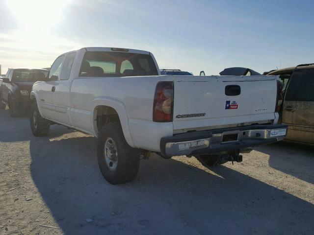 1GCHK29U04E351028 - 2004 CHEVROLET SILVERADO WHITE photo 3