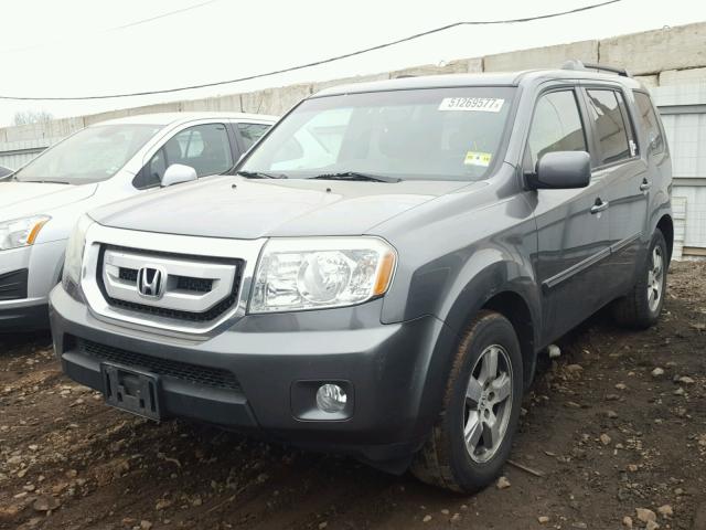 5FNYF4H70BB009456 - 2011 HONDA PILOT EXLN CHARCOAL photo 2