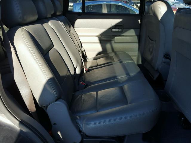 1D4HD48N04F129022 - 2004 DODGE DURANGO SL GRAY photo 6