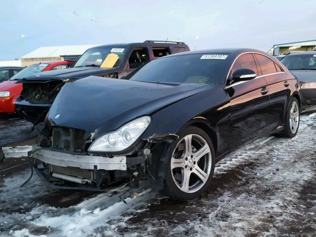 WDDDJ72X17A092411 - 2007 MERCEDES-BENZ CLS 550 BLACK photo 2