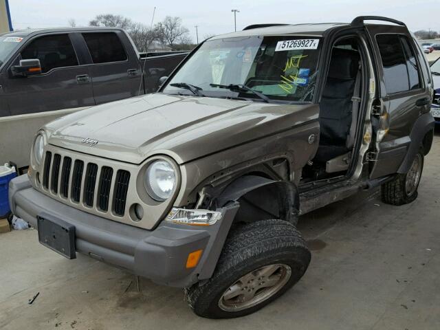 1J4GL48K26W226804 - 2006 JEEP LIBERTY SP BEIGE photo 2