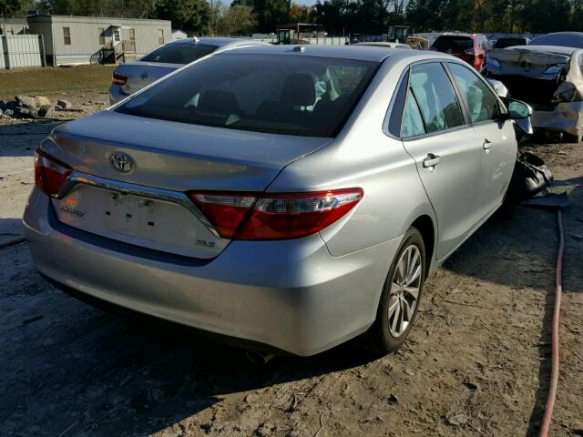 4T1BF1FK0GU605527 - 2016 TOYOTA CAMRY LE SILVER photo 4