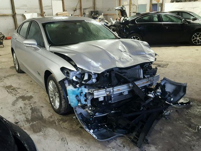 3FA6P0PU3DR246731 - 2013 FORD FUSION SE SILVER photo 1