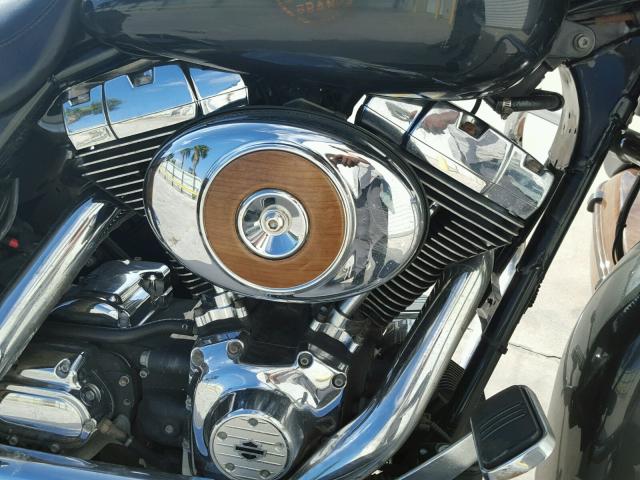 1HD1KBW106Y691145 - 2006 HARLEY-DAVIDSON FLHXI BLACK photo 7