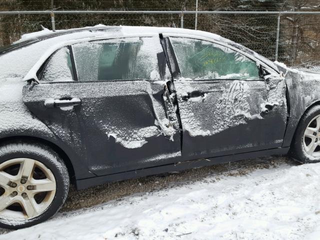 1G1ZB5EB7AF218761 - 2010 CHEVROLET MALIBU LS BLACK photo 9