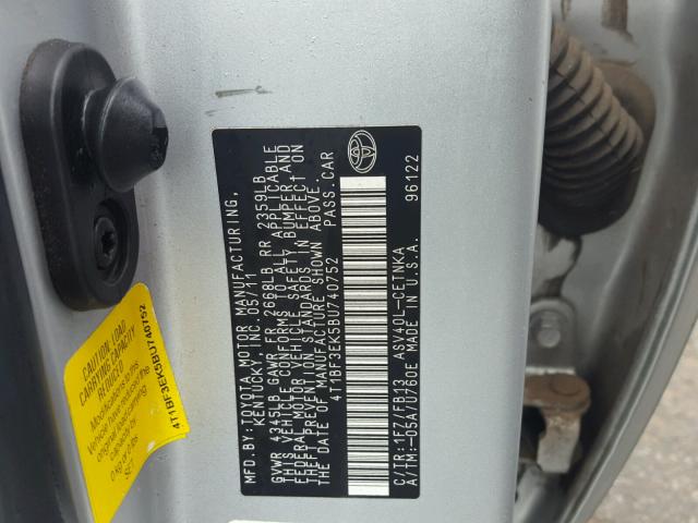 4T1BF3EK5BU740752 - 2011 TOYOTA CAMRY BASE SILVER photo 10