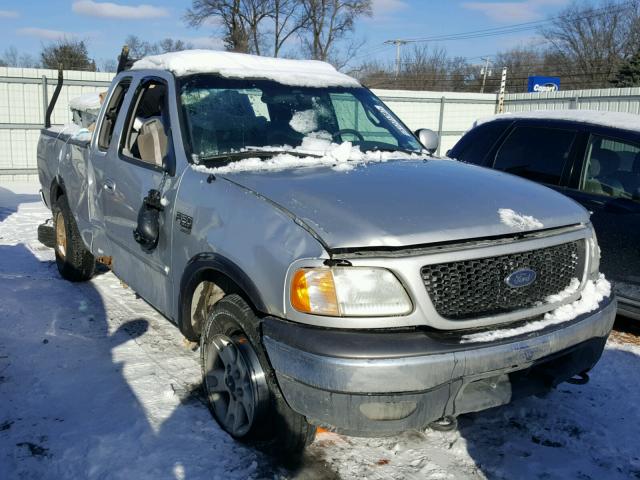 2FTRX18W42CA32740 - 2002 FORD F150 SILVER photo 1