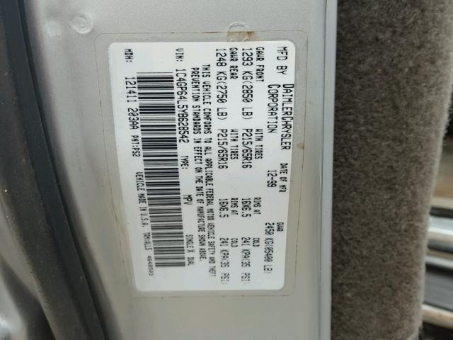 1C4GP64L5YB628542 - 2000 CHRYSLER TOWN & COU SILVER photo 10