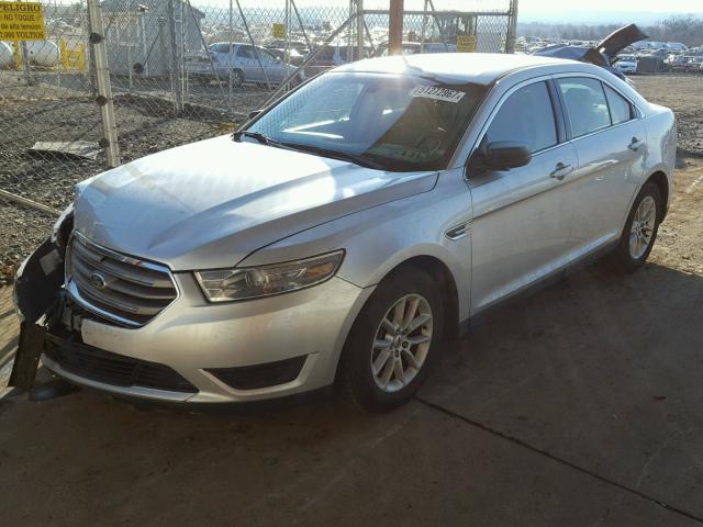 1FAHP2D81DG160126 - 2013 FORD TAURUS SE SILVER photo 2