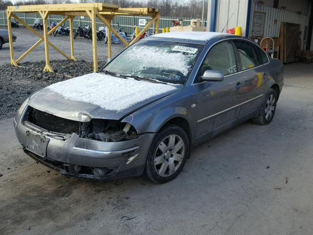 WVWRH63B33P430245 - 2003 VOLKSWAGEN PASSAT GLX GRAY photo 2