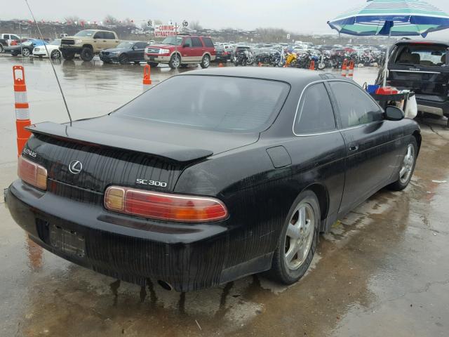 JT8CD32Z4V1001215 - 1997 LEXUS SC 300 BLACK photo 4