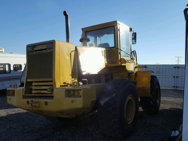 L120V8671 - 1993 VOLVO TRACTOR YELLOW photo 4