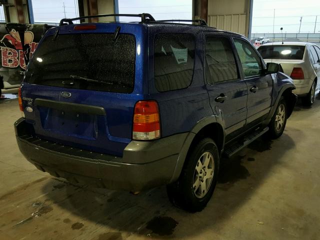 1FMCU03135KA59833 - 2005 FORD ESCAPE XLT BLUE photo 4