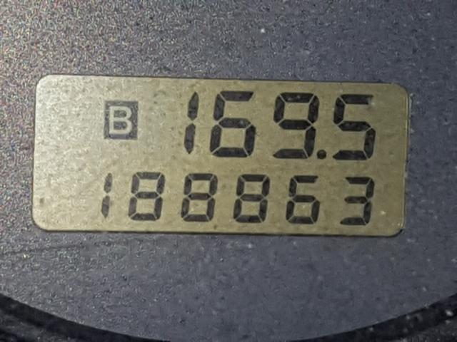 JF1SF65531H763198 - 2001 SUBARU FORESTER S BLUE photo 8