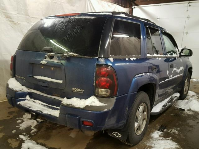 1GNDT13S962227431 - 2006 CHEVROLET TRAILBLAZE BLUE photo 4