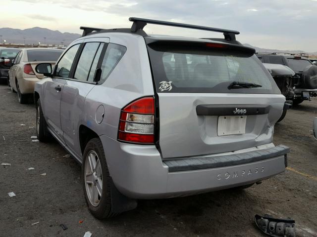 1J8FT47W97D250142 - 2007 JEEP COMPASS SILVER photo 3