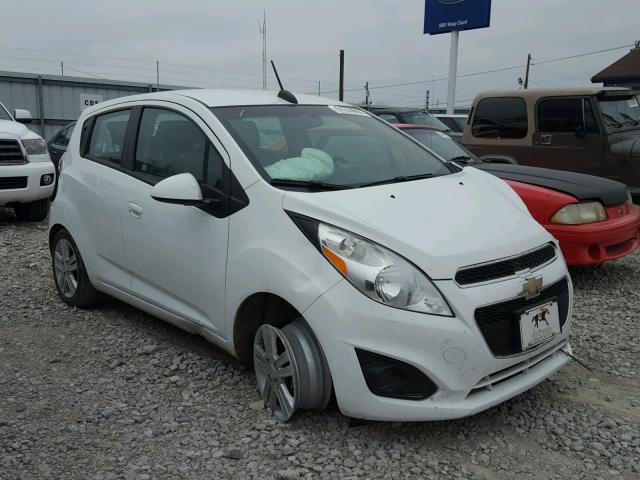 KL8CD6S93FC716326 - 2015 CHEVROLET SPARK 1LT Белый фото 1