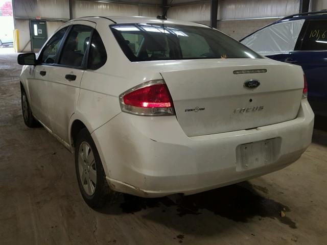 1FAHP34N18W202883 - 2008 FORD FOCUS S/SE WHITE photo 3