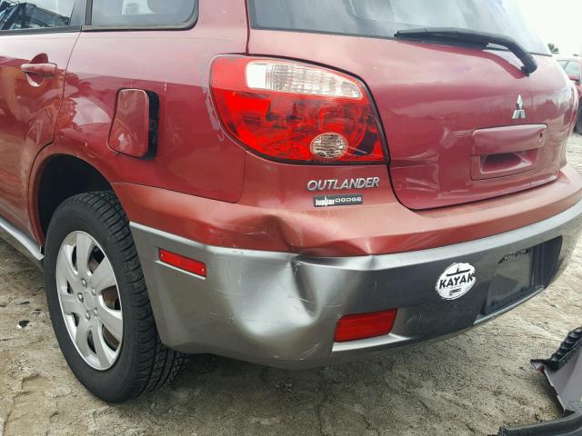 JA4LX31F15U027425 - 2005 MITSUBISHI OUTLANDER RED photo 9