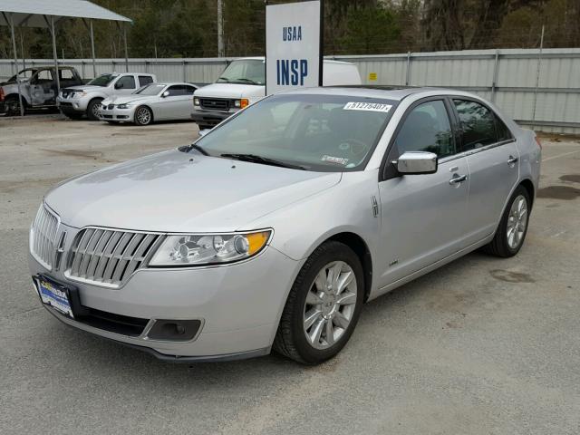 3LNDL2L34BR753443 - 2011 LINCOLN MKZ HYBRID SILVER photo 2