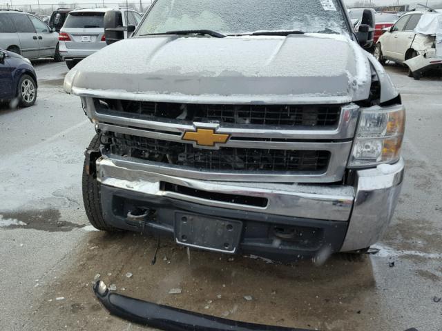 1GCHK23647F526292 - 2007 CHEVROLET SILVERADO GRAY photo 9