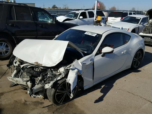 JF1ZNAA19F8703909 - 2015 TOYOTA SCION FR-S თეთრი ფოტო 2