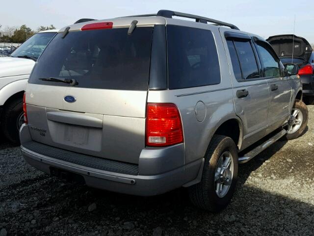 1FMZU73K24UB38974 - 2004 FORD EXPLORER X SILVER photo 4