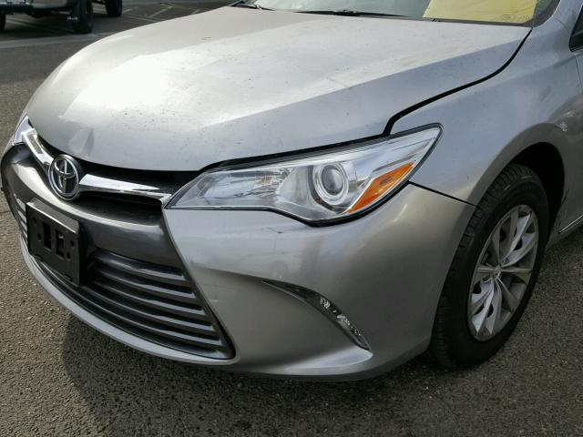 4T1BF1FK1HU358830 - 2017 TOYOTA CAMRY LE SILVER photo 9