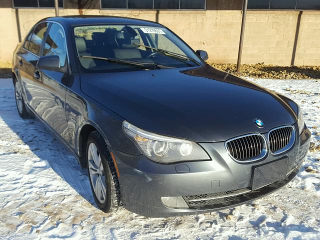 WBANV1C55AC159260 - 2010 BMW 528 XI GRAY photo 1