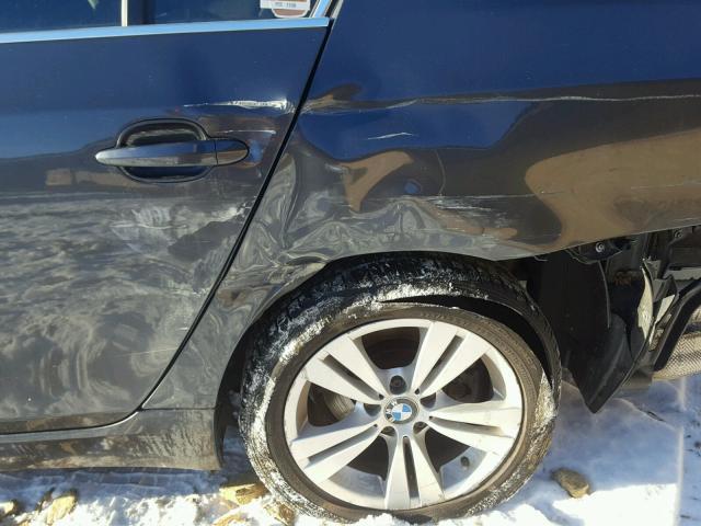 WBANV1C55AC159260 - 2010 BMW 528 XI GRAY photo 9