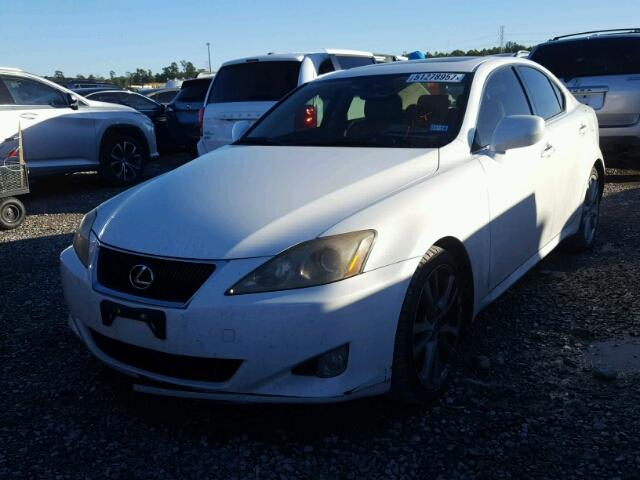 JTHBK262372036592 - 2007 LEXUS IS 250 WHITE photo 2