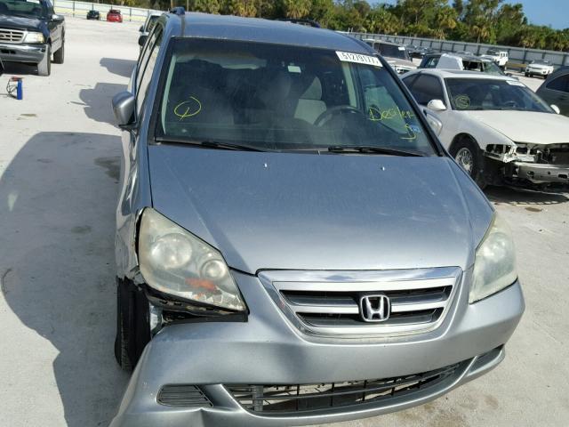 5FNRL384X6B001187 - 2006 HONDA ODYSSEY EX GREEN photo 9